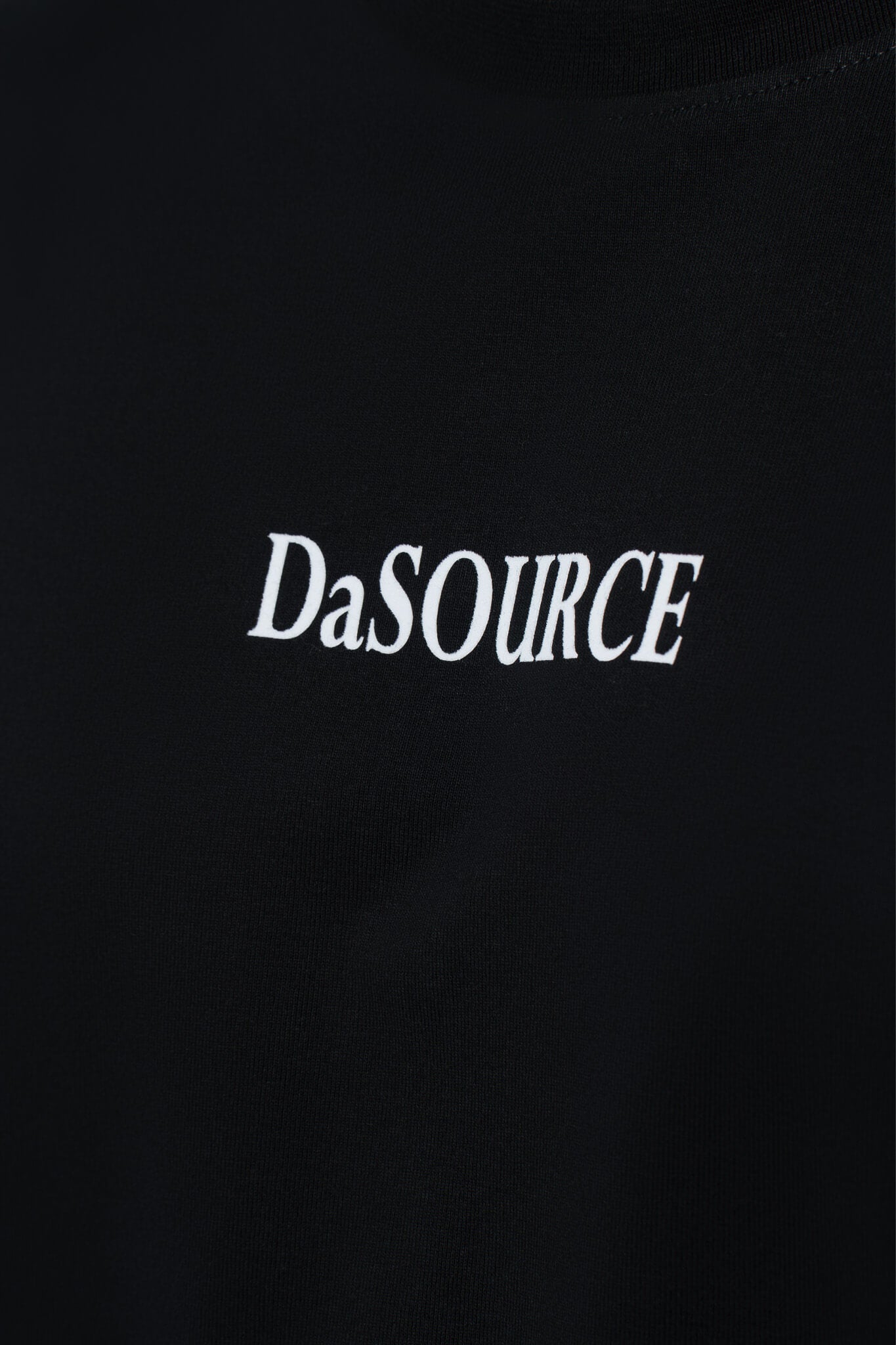 "WHITE" DaSOURCE - "Basic" Premium T Shirt